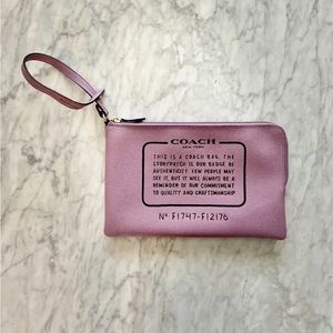 COACH Lilac Storypatch Baguette Pouch Wristlet Excellent Condition